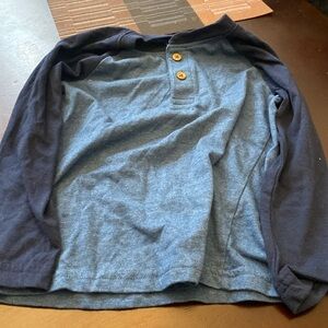 Long sleeve t shirt